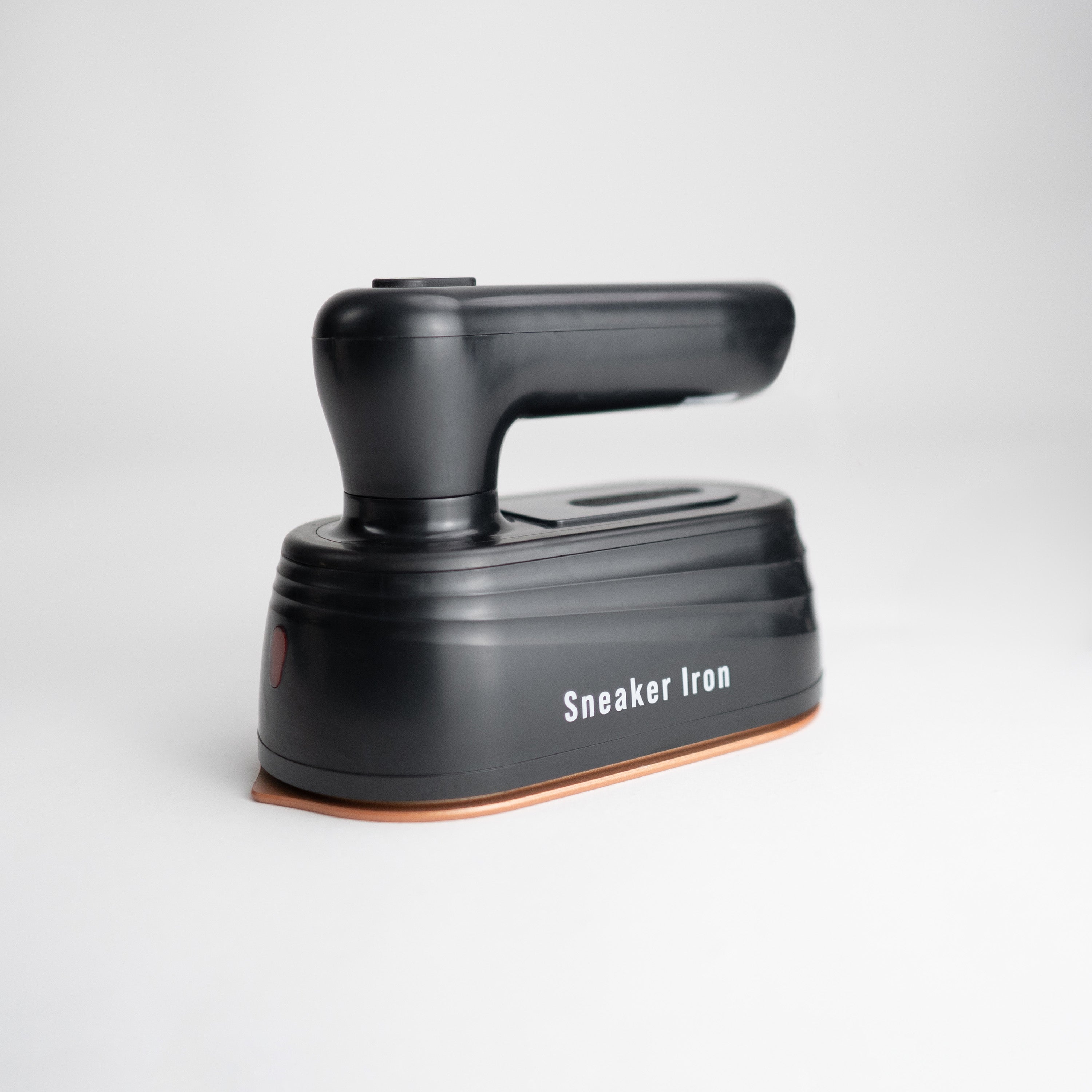 niushu Sneaker Iron